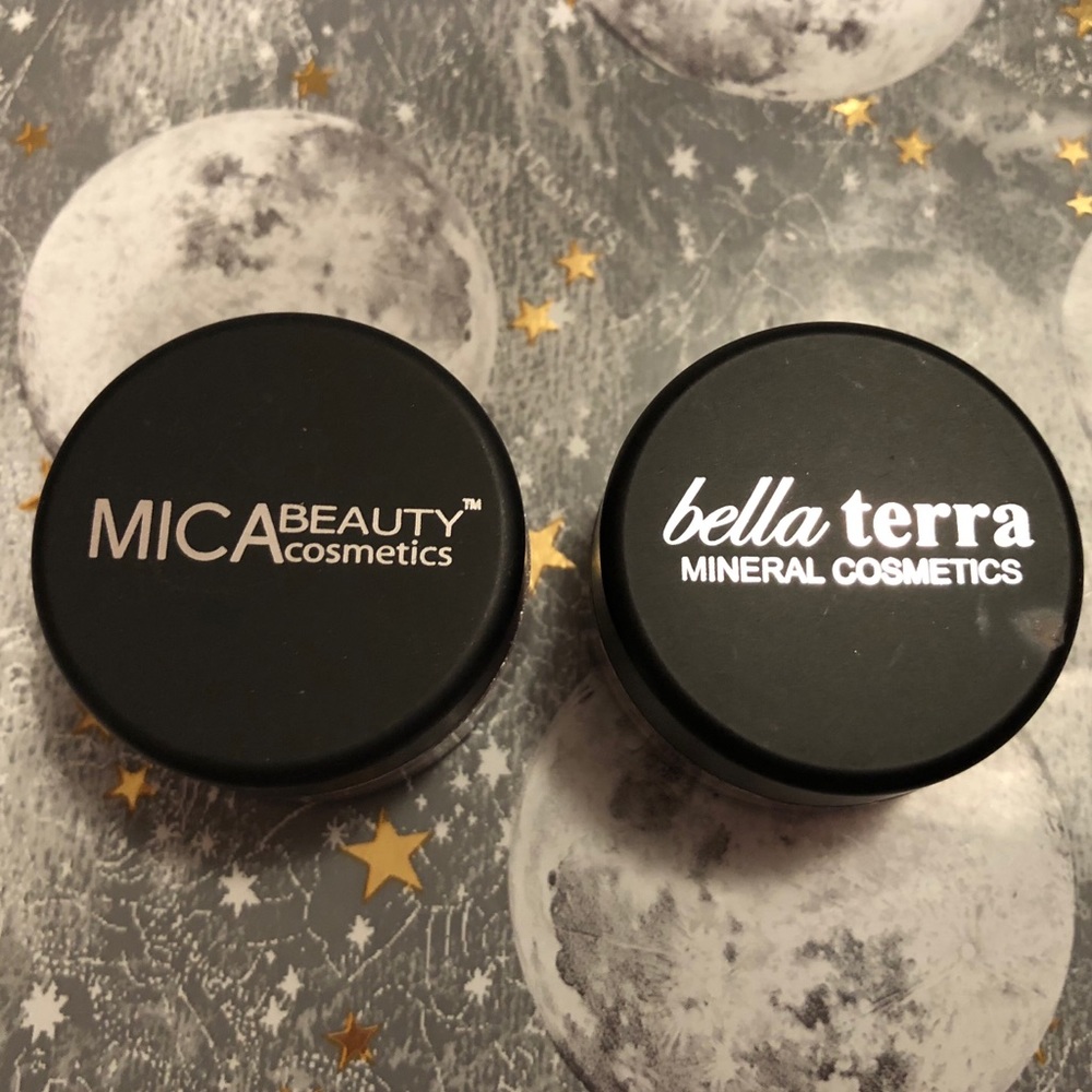 Shimmer Eye Shadow Pots